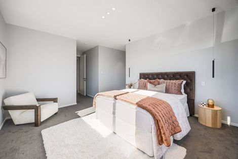 Photo of property in 2 Picnic Point Road, Hobsonville, Auckland, 0616