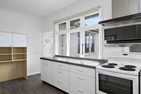 Photo of property in 31 Clifford Street, Dalmore, Dunedin, 9010