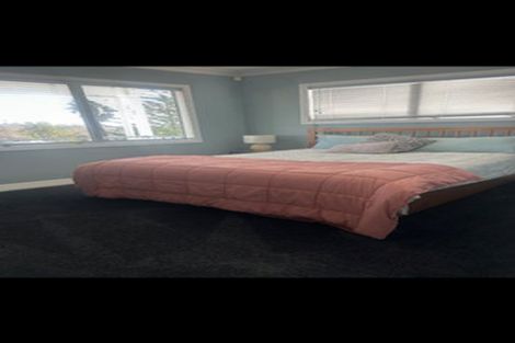 Photo of property in 183 Waimumu Road, Massey, Auckland, 0614