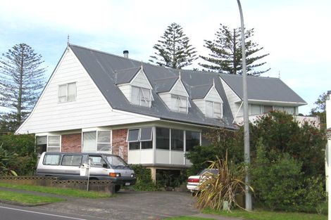 Photo of property in 111 Macleans Road, Bucklands Beach, Auckland, 2014