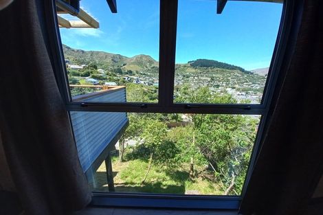 Photo of property in 35 Ticehurst Road, Lyttelton, 8082