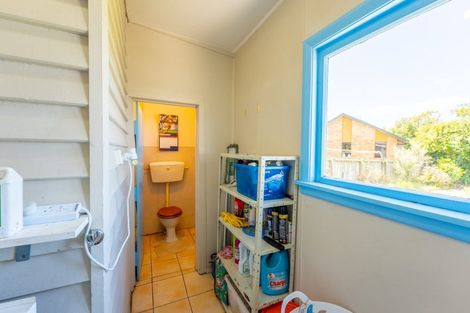 Photo of property in 87 Avenue Road, West End, Timaru, 7910