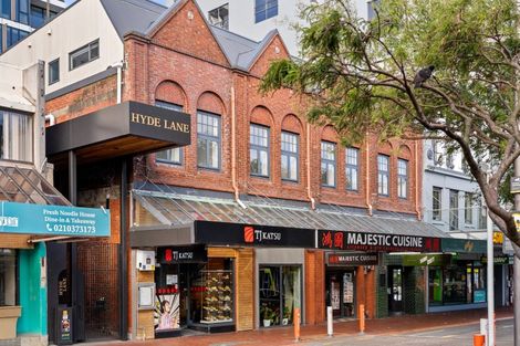 Photo of property in 1/11 Courtenay Place, Te Aro, Wellington, 6011