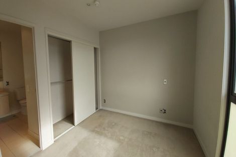 Photo of property in Halsey Apartments At Lighter Quay, 508/77 Halsey Street, Auckland Central, Auckland, 1010