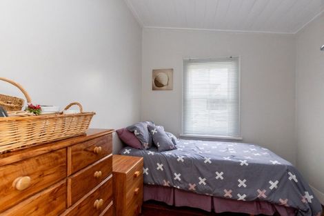 Photo of property in 28 Station Road, Paeroa, 3600