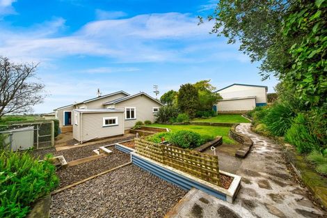 Photo of property in 335 Glover Road, Hawera, 4675
