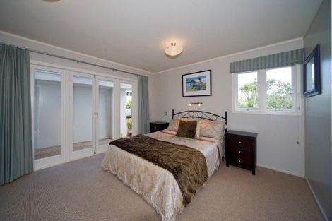 Photo of property in 82 Spencer Street, Remuera, Auckland, 1050