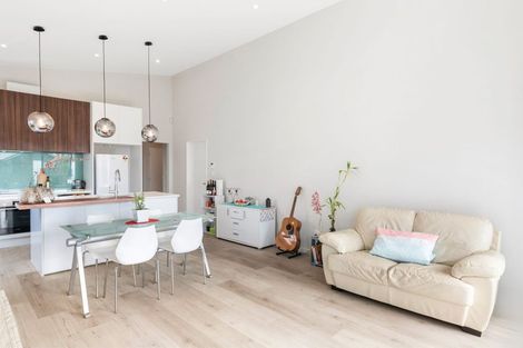 Photo of property in 24 Jutland Road, Pukekohe, 2120