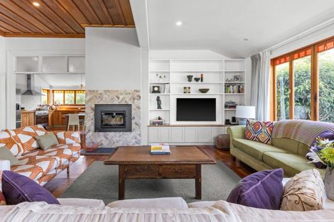 Photo of property in 340 Lawn Road, Clive, Hastings, 4180