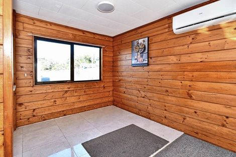 Photo of property in 3/32 Great South Road, Papakura, 2110