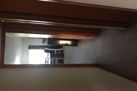 Photo of property in 50 Glennandrew Drive, Half Moon Bay, Auckland, 2012