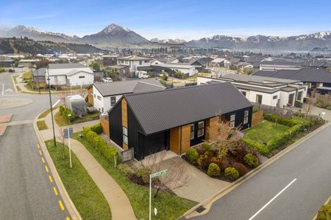 Photo of property in 46 Marbleleaf Lane, Albert Town, Wanaka, 9305
