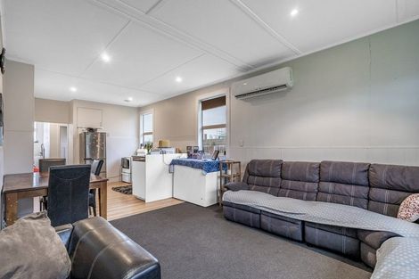 Photo of property in 98 Hokonui Drive, Gore, 9710