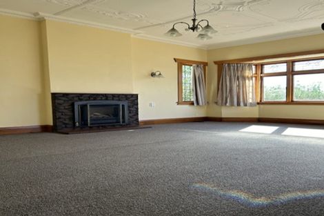 Photo of property in 100 Mortimer Terrace, Brooklyn, Wellington, 6021