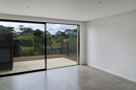 Photo of property in 35 Te Ara O Paetutu, Petone, Lower Hutt, 5012