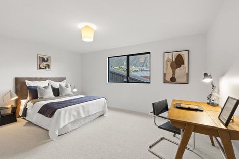 Photo of property in 98 Jacks Point Rise, Jacks Point, Queenstown, 9371