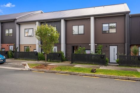 Photo of property in 16 Selo Street, Glen Eden, Auckland, 0602