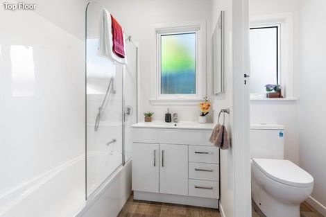 Photo of property in 158 Hutchinson Avenue, New Lynn, Auckland, 0600