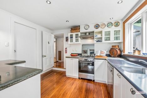 Photo of property in 36 Riddlers Crescent, Petone, Lower Hutt, 5012