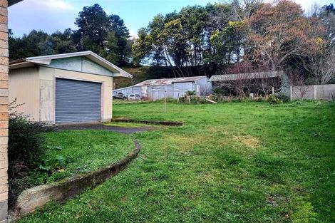 Photo of property in 21 Kahu Street, Ohura, 3926
