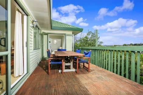 Photo of property in 528 Beach Road, Murrays Bay, Auckland, 0630