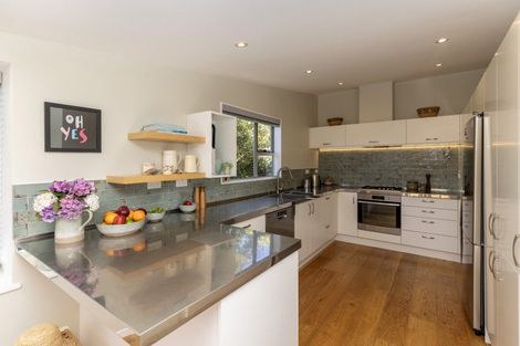 Photo of property in 7 Kawau Grove, Waikanae Beach, Waikanae, 5036