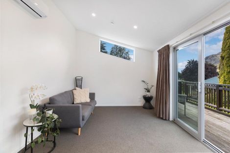 Photo of property in 17 Kawarau Place, Frankton, Queenstown, 9300