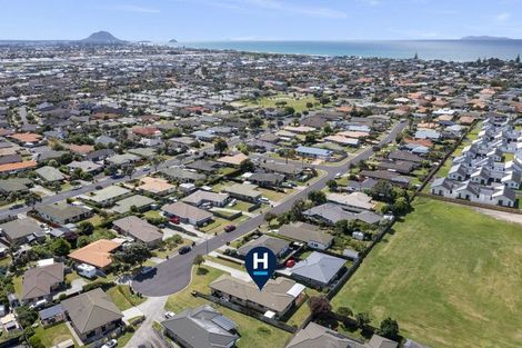 Photo of property in 40 Ocean Crest, Papamoa Beach, Papamoa, 3118