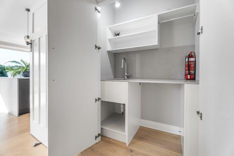 Photo of property in 83 Shackleton Road, Mount Eden, Auckland, 1024