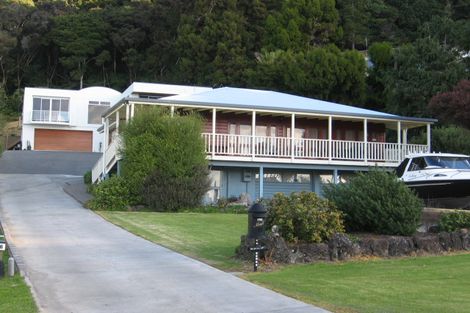 Photo of property in 28a Davis Crescent, Paihia, 0200