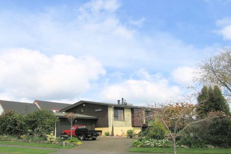 Photo of property in 16 Walford Drive, Lynmore, Rotorua, 3010