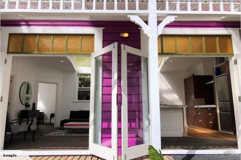 Photo of property in 1 Haines Terrace, Aro Valley, Wellington, 6021