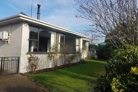 Photo of property in 13 Pine Crescent, Hargest, Invercargill, 9810
