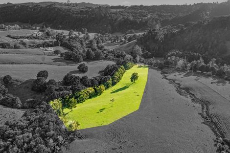 Photo of property in 216 Haruru Road, Kaukapakapa, 0873