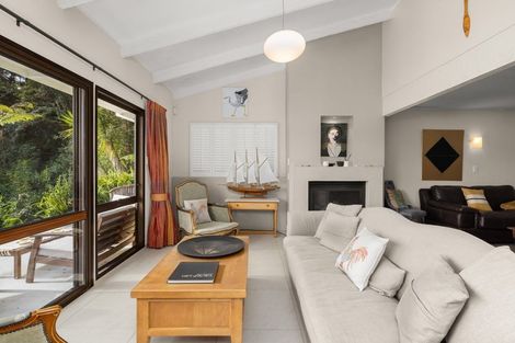 Photo of property in 10 Paihia Road, Paihia, 0200