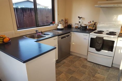 Photo of property in 46 Catalina Drive, Melville, Hamilton, 3206