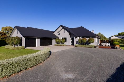 Photo of property in 555 Fencourt Road, Cambridge, 3493