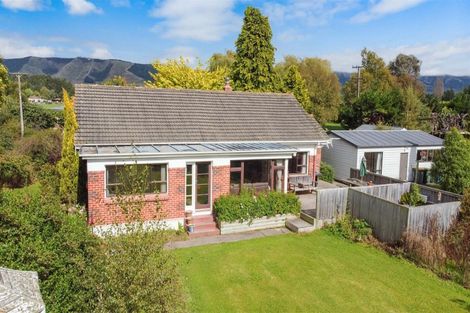 Photo of property in 72 Parsonage Road, Waimate, 7978