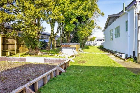 Photo of property in 17 Konini Street, Inglewood, 4330