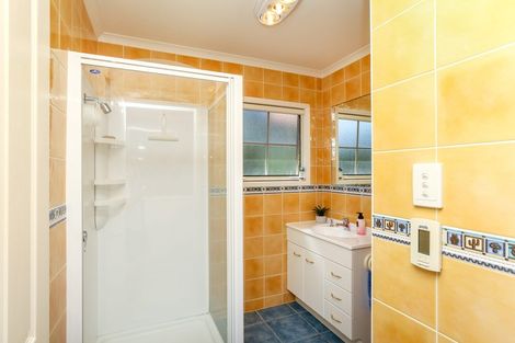 Photo of property in 19b Shelter Grove, Frankleigh Park, New Plymouth, 4310