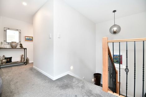 Photo of property in 37 Ascension Crescent, Orewa, 0931