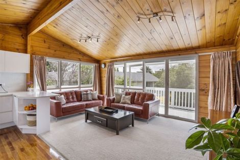 Photo of property in 37 Juliet Avenue, Howick, Auckland, 2014