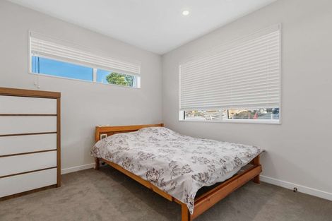 Photo of property in 16b Gilfillan Street, Blockhouse Bay, Auckland, 0600