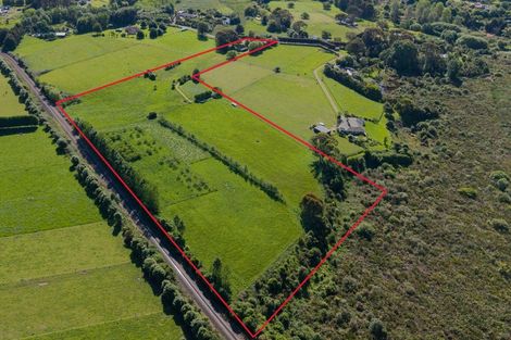 Photo of property in 140 Taylors Road, Otaki, 5583