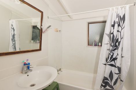 Photo of property in 23b Ogle Crescent, Te Kamo, Whangarei, 0112