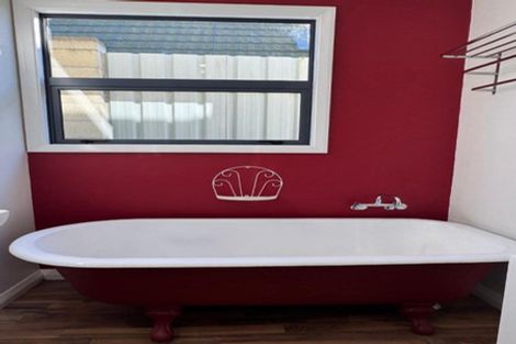 Photo of property in 16 Collison Terrace, Haumoana, 4102