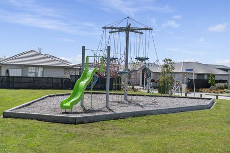 Photo of property in 3 Rose Lane, Papamoa, 3118