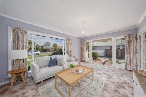 Photo of property in 16 Manuka Street, Mairehau, Christchurch, 8013