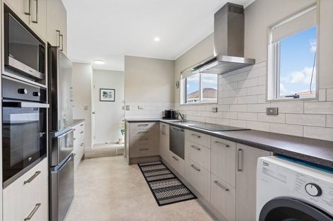 Photo of property in 12/11 Campbell Close, Whangamata, 3620