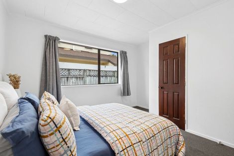 Photo of property in 28 Taylor Street, Cambridge, 3434